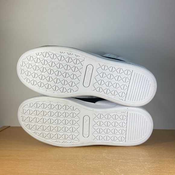Puma Vikky v3 Women’s Size 7 White/Black Sneakers - Picture 5 of 12